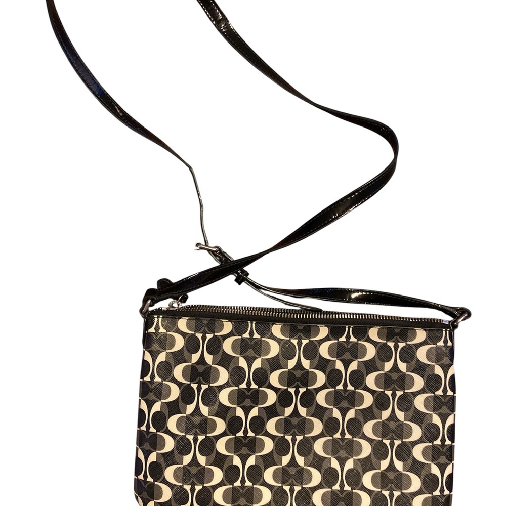 Coach Elegant Black and Cream Crossbody Bag - Picture 6 of 14